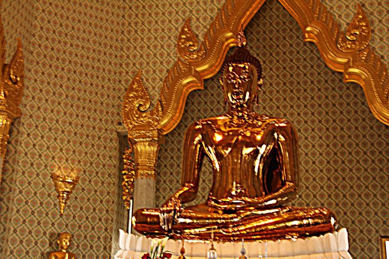 Precious Golden Buddha - Bangkok City Sightseeing Tour