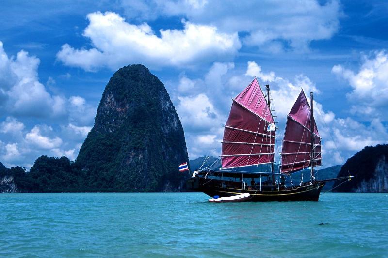 June Bahtra junk boat - The Spirit of Phang Nga Bay Cruise