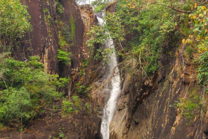 Kongoi Waterfall
